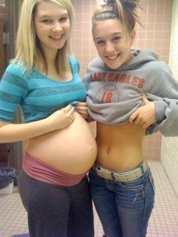 Teen Pregnant Nude