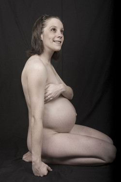 250px x 375px - NSFW Tumblr : nude pregnant
